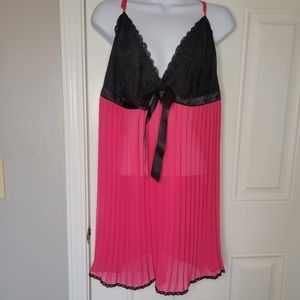 Cacique lingerie Teddy slip chemise  fuschia pink and black lace 18/20